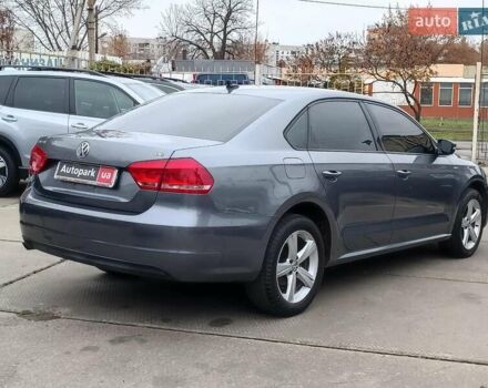 Сірий Фольксваген Пассат, об'ємом двигуна 1.8 л та пробігом 260 тис. км за 11490 $, фото 7 на Automoto.ua