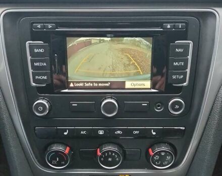 Серый Фольксваген Пассат, объемом двигателя 1.8 л и пробегом 118 тыс. км за 11399 $, фото 6 на Automoto.ua