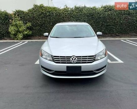 Серый Фольксваген Пассат, объемом двигателя 2 л и пробегом 156 тыс. км за 2000 $, фото 4 на Automoto.ua