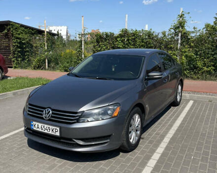 Серый Фольксваген Пассат, объемом двигателя 1.8 л и пробегом 160 тыс. км за 9500 $, фото 3 на Automoto.ua