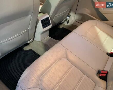 Сірий Фольксваген Пассат, об'ємом двигуна 1.8 л та пробігом 128 тис. км за 11700 $, фото 16 на Automoto.ua