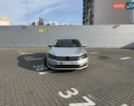 Сірий Фольксваген Пассат, об'ємом двигуна 2 л та пробігом 217 тис. км за 12600 $, фото 2 на Automoto.ua