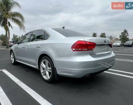 Серый Фольксваген Пассат, объемом двигателя 2 л и пробегом 156 тыс. км за 2000 $, фото 6 на Automoto.ua