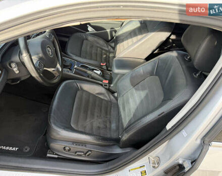 Сірий Фольксваген Пассат, об'ємом двигуна 2 л та пробігом 217 тис. км за 12600 $, фото 18 на Automoto.ua