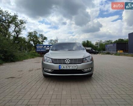 Серый Фольксваген Пассат, объемом двигателя 2 л и пробегом 135 тыс. км за 12700 $, фото 1 на Automoto.ua
