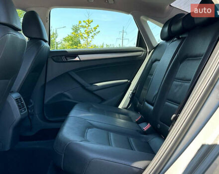 Серый Фольксваген Пассат, объемом двигателя 2 л и пробегом 97 тыс. км за 13000 $, фото 17 на Automoto.ua