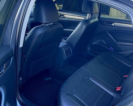 Сірий Фольксваген Пассат, об'ємом двигуна 2 л та пробігом 259 тис. км за 12400 $, фото 9 на Automoto.ua