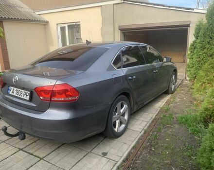 Серый Фольксваген Пассат, объемом двигателя 1.8 л и пробегом 197 тыс. км за 9950 $, фото 2 на Automoto.ua