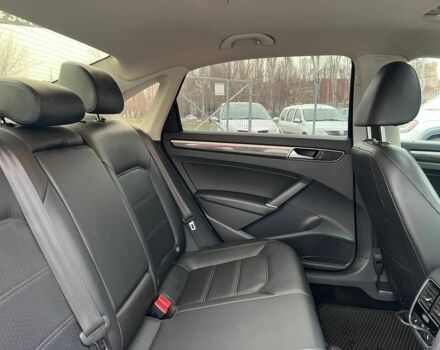 Серый Фольксваген Пассат, объемом двигателя 1.8 л и пробегом 173 тыс. км за 13300 $, фото 19 на Automoto.ua