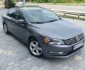 Серый Фольксваген Пассат, объемом двигателя 1.8 л и пробегом 180 тыс. км за 12000 $, фото 4 на Automoto.ua