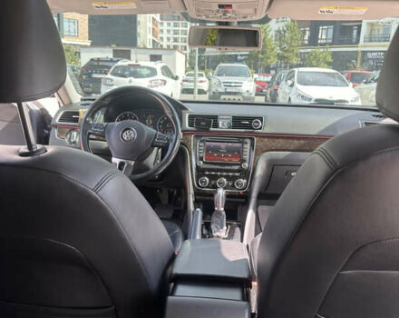 Серый Фольксваген Пассат, объемом двигателя 3.6 л и пробегом 204 тыс. км за 12500 $, фото 17 на Automoto.ua