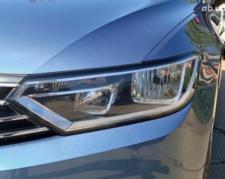 Серый Фольксваген Пассат, объемом двигателя 2.4 л и пробегом 96 тыс. км за 17440 $, фото 3 на Automoto.ua