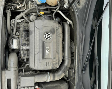 Сірий Фольксваген Пассат, об'ємом двигуна 1.8 л та пробігом 170 тис. км за 10000 $, фото 11 на Automoto.ua