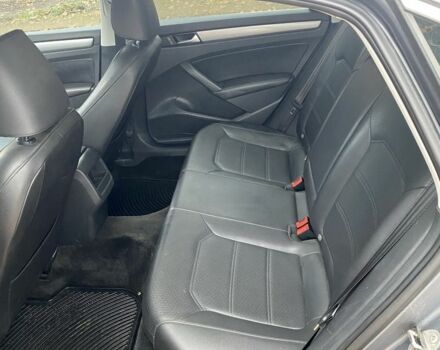 Серый Фольксваген Пассат, объемом двигателя 1.8 л и пробегом 129 тыс. км за 11500 $, фото 15 на Automoto.ua