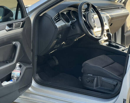 Серый Фольксваген Пассат, объемом двигателя 1.97 л и пробегом 257 тыс. км за 16500 $, фото 12 на Automoto.ua