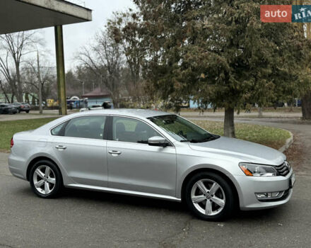 Сірий Фольксваген Пассат, об'ємом двигуна 1.8 л та пробігом 170 тис. км за 10000 $, фото 13 на Automoto.ua