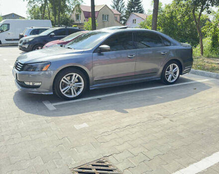 Серый Фольксваген Пассат, объемом двигателя 3.6 л и пробегом 204 тыс. км за 12500 $, фото 7 на Automoto.ua