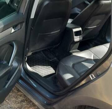 Серый Фольксваген Пассат, объемом двигателя 1.8 л и пробегом 210 тыс. км за 9500 $, фото 12 на Automoto.ua