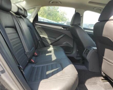 Серый Фольксваген Пассат, объемом двигателя 0 л и пробегом 120 тыс. км за 3000 $, фото 8 на Automoto.ua