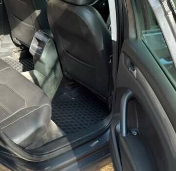 Серый Фольксваген Пассат, объемом двигателя 1.8 л и пробегом 210 тыс. км за 9500 $, фото 13 на Automoto.ua