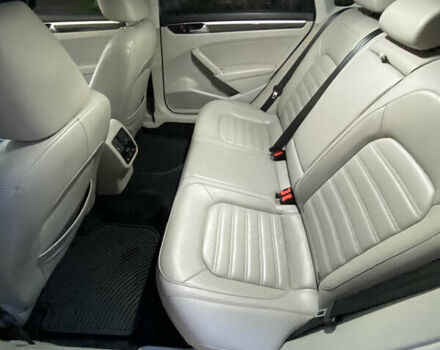 Серый Фольксваген Пассат, объемом двигателя 1.8 л и пробегом 224 тыс. км за 14600 $, фото 21 на Automoto.ua