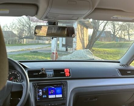 Серый Фольксваген Пассат, объемом двигателя 1.8 л и пробегом 250 тыс. км за 9700 $, фото 5 на Automoto.ua