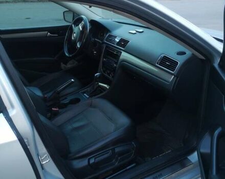 Сірий Фольксваген Пассат, об'ємом двигуна 1.8 л та пробігом 212 тис. км за 9800 $, фото 6 на Automoto.ua