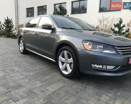 Серый Фольксваген Пассат, объемом двигателя 1.8 л и пробегом 202 тыс. км за 11500 $, фото 1 на Automoto.ua