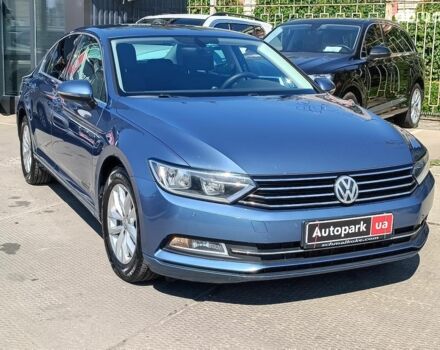 Серый Фольксваген Пассат, объемом двигателя 2.4 л и пробегом 96 тыс. км за 17440 $, фото 6 на Automoto.ua