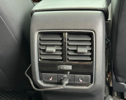 Серый Фольксваген Пассат, объемом двигателя 1.8 л и пробегом 173 тыс. км за 13250 $, фото 11 на Automoto.ua