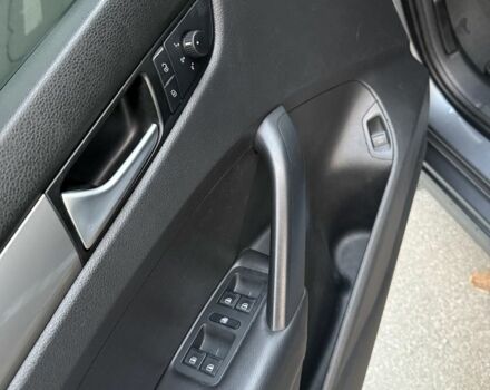 Сірий Фольксваген Пассат, об'ємом двигуна 1.8 л та пробігом 200 тис. км за 8500 $, фото 5 на Automoto.ua