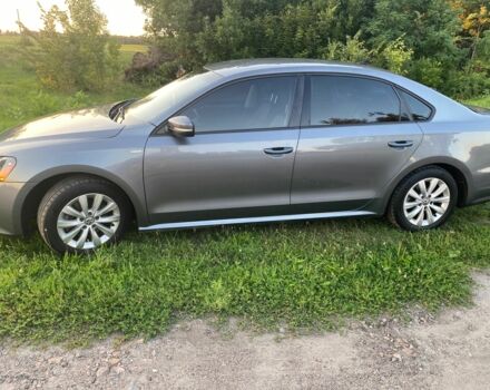 Сірий Фольксваген Пассат, об'ємом двигуна 1.8 л та пробігом 236 тис. км за 9000 $, фото 2 на Automoto.ua