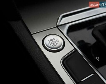 Сірий Фольксваген Пассат, об'ємом двигуна 1.97 л та пробігом 257 тис. км за 16900 $, фото 58 на Automoto.ua