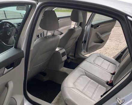 Сірий Фольксваген Пассат, об'ємом двигуна 1.8 л та пробігом 130 тис. км за 11990 $, фото 10 на Automoto.ua