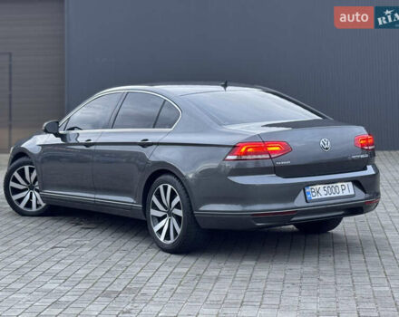 Серый Фольксваген Пассат, объемом двигателя 2 л и пробегом 264 тыс. км за 15850 $, фото 7 на Automoto.ua