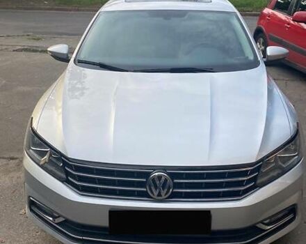 Серый Фольксваген Пассат, объемом двигателя 1.8 л и пробегом 160 тыс. км за 12000 $, фото 6 на Automoto.ua