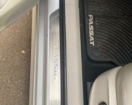 Серый Фольксваген Пассат, объемом двигателя 1.8 л и пробегом 160 тыс. км за 12000 $, фото 9 на Automoto.ua