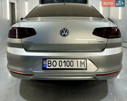 Серый Фольксваген Пассат, объемом двигателя 1.97 л и пробегом 225 тыс. км за 16800 $, фото 9 на Automoto.ua