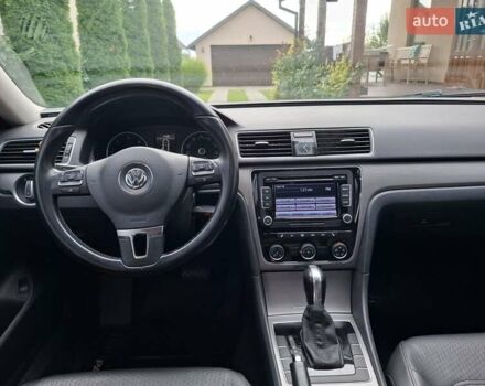 Сірий Фольксваген Пассат, об'ємом двигуна 0 л та пробігом 131 тис. км за 14300 $, фото 16 на Automoto.ua