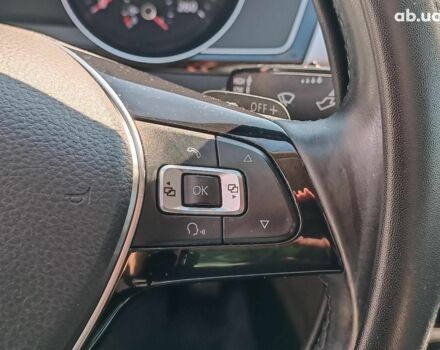 Серый Фольксваген Пассат, объемом двигателя 2.4 л и пробегом 96 тыс. км за 17440 $, фото 27 на Automoto.ua