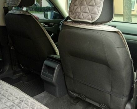 Сірий Фольксваген Пассат, об'ємом двигуна 1.8 л та пробігом 250 тис. км за 10700 $, фото 12 на Automoto.ua