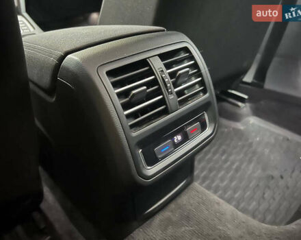 Серый Фольксваген Пассат, объемом двигателя 1.4 л и пробегом 160 тыс. км за 10600 $, фото 4 на Automoto.ua