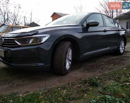 Серый Фольксваген Пассат, объемом двигателя 1.97 л и пробегом 256 тыс. км за 13500 $, фото 2 на Automoto.ua