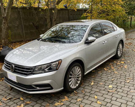 Сірий Фольксваген Пассат, об'ємом двигуна 1.8 л та пробігом 138 тис. км за 15500 $, фото 1 на Automoto.ua