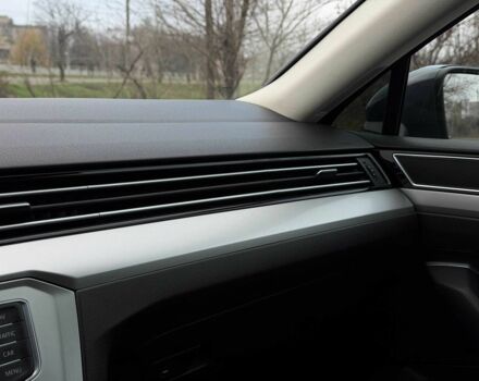 Серый Фольксваген Пассат, объемом двигателя 2 л и пробегом 257 тыс. км за 16900 $, фото 22 на Automoto.ua