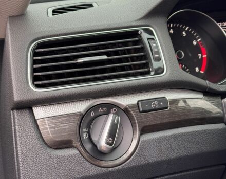 Серый Фольксваген Пассат, объемом двигателя 1.8 л и пробегом 173 тыс. км за 13250 $, фото 4 на Automoto.ua