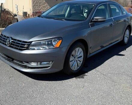 Серый Фольксваген Пассат, объемом двигателя 1.8 л и пробегом 71 тыс. км за 2150 $, фото 2 на Automoto.ua