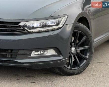 Сірий Фольксваген Пассат, об'ємом двигуна 1.97 л та пробігом 257 тис. км за 16900 $, фото 2 на Automoto.ua