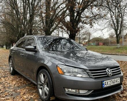 Серый Фольксваген Пассат, объемом двигателя 1.8 л и пробегом 129 тыс. км за 11500 $, фото 2 на Automoto.ua