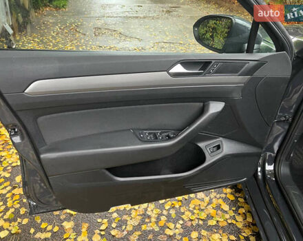 Серый Фольксваген Пассат, объемом двигателя 1.4 л и пробегом 160 тыс. км за 10600 $, фото 10 на Automoto.ua